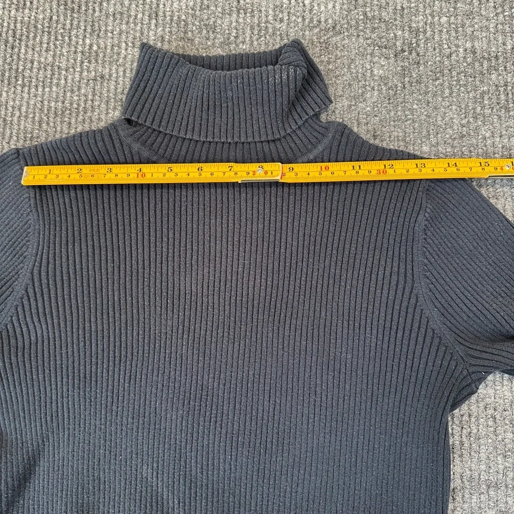 a.n.a Womens Ribbed Turtleneck Sweater Medium Black Long Sleeve Knit